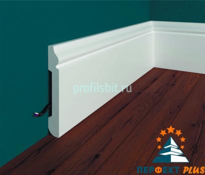 Напольный плинтус Перфект Плюс P29 79 мм 2 м белый ударопрочный полимер