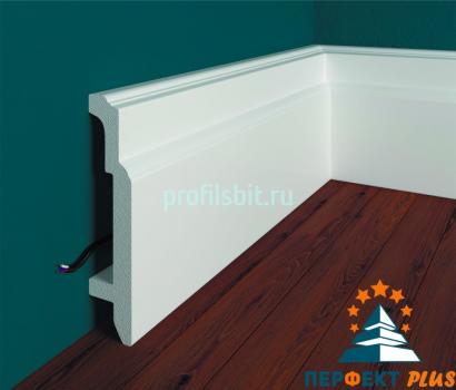 Напольный плинтус Перфект Плюс P45 106 мм 2 м белый ударопрочный полимер