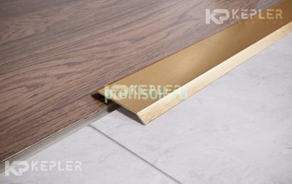 Одноуровневый порог стальной 80 мм FA 8 GM золото сатинированное 2,7 м