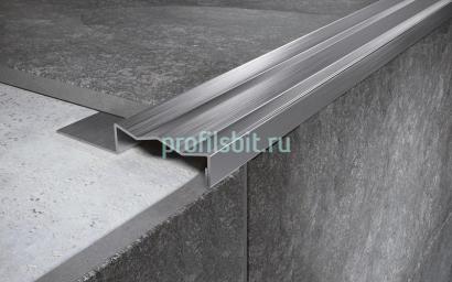 Угловой порог стальной закладной 35х8 мм FCG 8 M сатинированная сталь 2,7 м