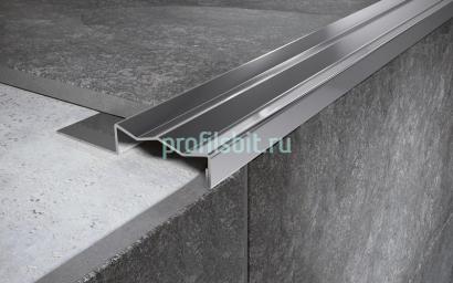 Угловой порог стальной закладной 35х8 мм FCG 8 P полированная сталь 2,7 м