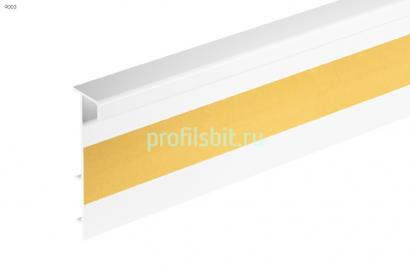 Ребристый плинтус для ковролина ПВХ 53х13 мм Cezar Dwo цвет 101 белый 2,5 м