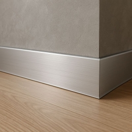 Плинтус алюминиевый