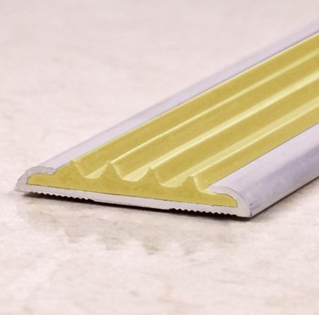 Порог противоскользящий плоский 32 мм Евроступень АН-32 Жёлтый 2,5 м