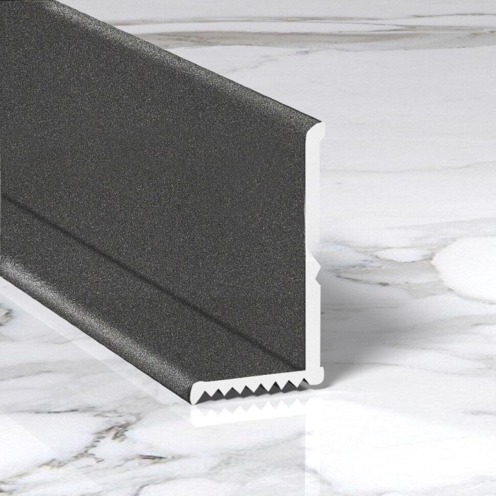 Алюминиевый разнополочный уголок для внутренних углов 20х12 мм ПВ-206-37 серый муар 2.7 м