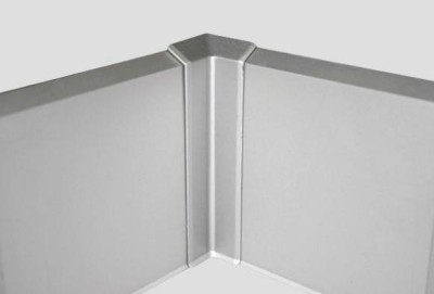 Уголок ПВХ внутренний для плинтуса Евротрим F-70 серебро