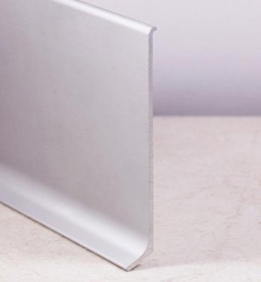 Алюминиевый плинтус напольный 150 мм ПЛ-150 серебро матовое 3 м