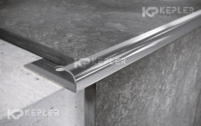 Профиль С-образный из нержавеющей стали 10 мм FR 10 P Сталь полированная 2,7 м