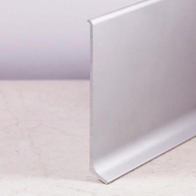 Напольный плинтус алюминиевый 100 мм Мега-Трейд ЛП-100 Серебристый 3м арт.0035