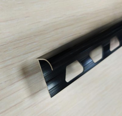 С-образный алюминиевый профиль 10 мм ПО-10-19 черный матовый 2.7 м