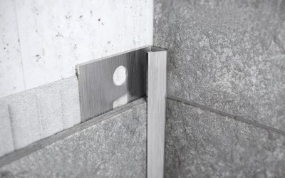 Внутренний угол для плитки из нержавеющей стали 15 мм Fi 15 M Сталь сатинированная 2,7 м