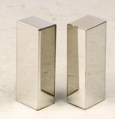 Заглушки для плинтуса H60 пара Серебро глянец