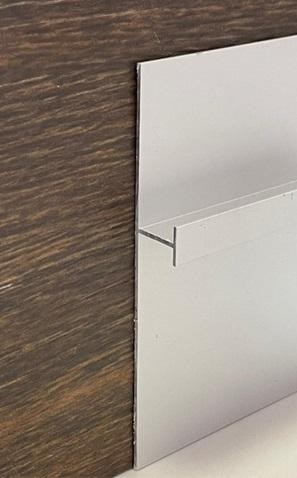 Плинтус алюминиевый для гипсокартона 70 мм ПТ-1/70 серебро 3 м