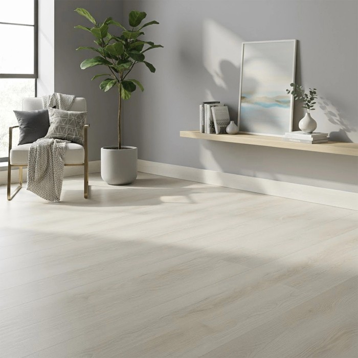 Напольный плинтус 80х16 мм SALAG ALPHA Dacota Oak AP8161 ПВХ дуб дакота 2.4 м