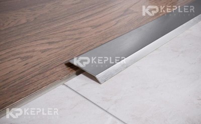 Одноуровневый порог стальной 60 мм FA 6 M сатинированная сталь 2,7 м