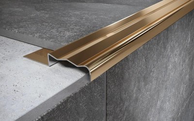 Угловой порог стальной закладной 35х15 мм FCGR 15 GP золото полированное 2,7 м
