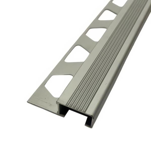 Алюминиевый П-профиль с рифлением закладной ПО-П10х20 2,5 м Серебро матовое 2,5 м