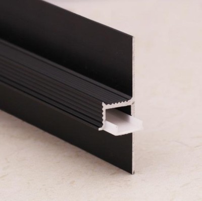 Алюминиевый теневой плинтус с LED подсветкой (с экраном) ПО-143 Черный матовый 2,7 м