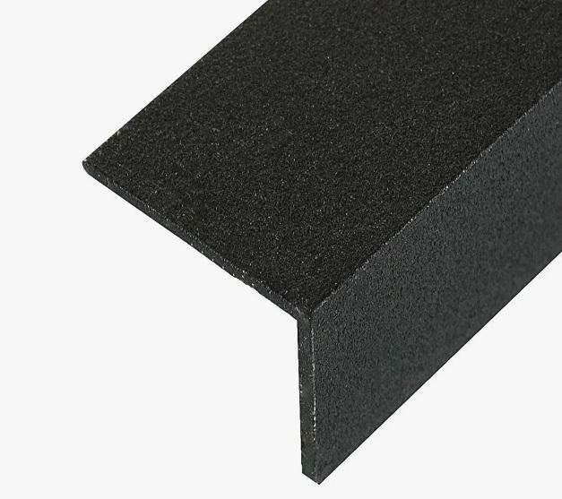 Алюминиевый уголок 15х30 мм разнополочный ПБ30х15 черный муар 2,7м