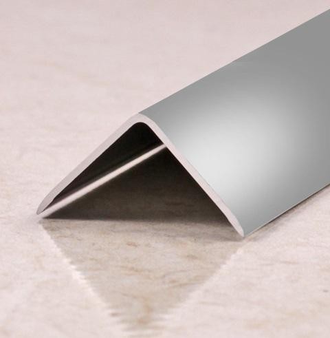 Алюминиевый уголок 30х30 мм ПН-30х30 Графит глянец 2,7 м