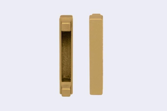 Алюминиевая фурнитура для плинтуса Евротрим C-60 4037.00 золото