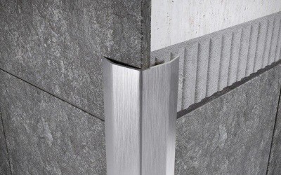 Стальной уголок равнополочный ПБ 20х20 со скосом шлифованный 3 м