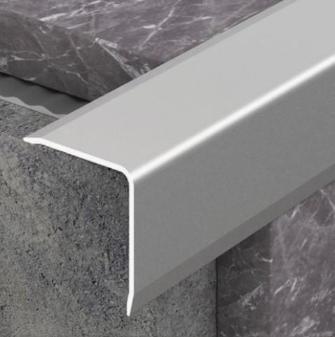 Алюминиевый уголок 20х20 мм ПН20х20 наружний серебро матовое 2,7 м