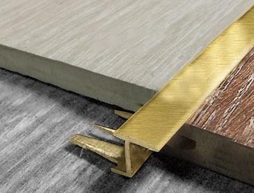 Латунный Z-профиль Yakamoz LZT-13 зиг заг латунь шлифованная 2,7 м