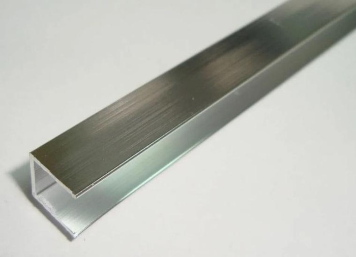 Алюминиевый П-образный профиль 10х10 мм Б-5 сырой 3м
