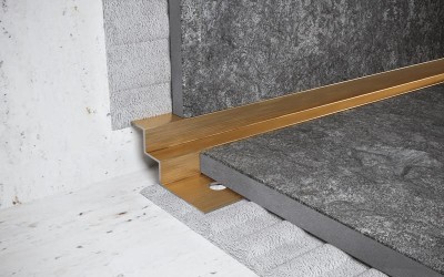 Стальной профиль для внутренних углов закладной 15 мм FW 15 GS золото сатинированное 2,7 м