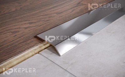 Разноуровневый порог стальной 63x10 мм FAP 10 P полированная сталь 2,7 м