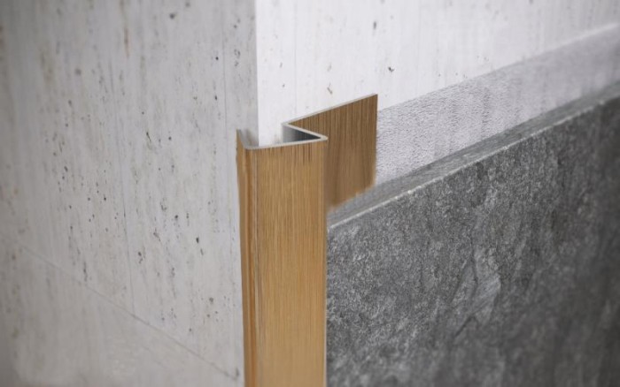 Наружный профиль для плитки из нержавеющей стали 15 мм FX 15 GM Золото сатинированное 2,7 м