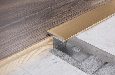 T-образный профиль с фиксацией под покрытие нержавеющая сталь 15 мм FTZ 15 GM Золото сатинированное 2,7 м