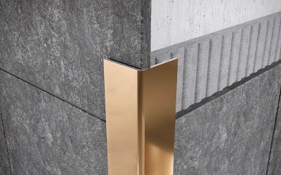 Стальной уголок неравнополочный 20х40 FL 20х40 GP золото полированное 3 м