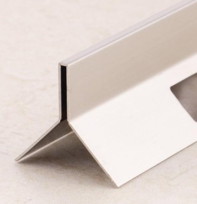 Профиль Y-образный меседес из нержавеющей стали 14 мм SBP025-14,5H SG Серебро глянец 2,7 м