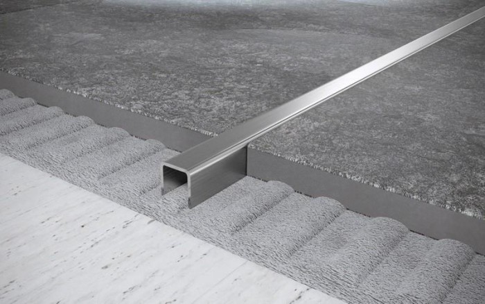Стальной П-профиль 8х8 мм FU 8 S сатинированная сталь 2,7 м
