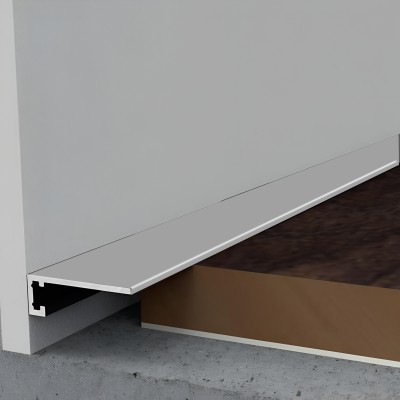 Щелевой миниплинтус из алюминия 6х16 мм Мега-Трейд МП-6-3м 9121 серебро 3 м