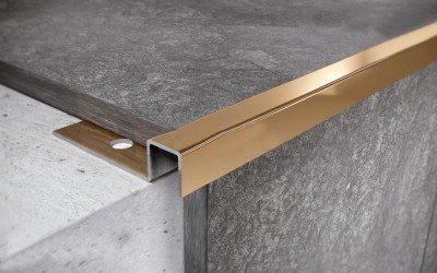 П-образный профиль из нержавеющей стали 12 мм FPU 12 GP Золото полированное 2,7 м