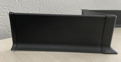 Алюминиевый плинтус напольный 80 мм ПТ-79/10 черный муар 3м