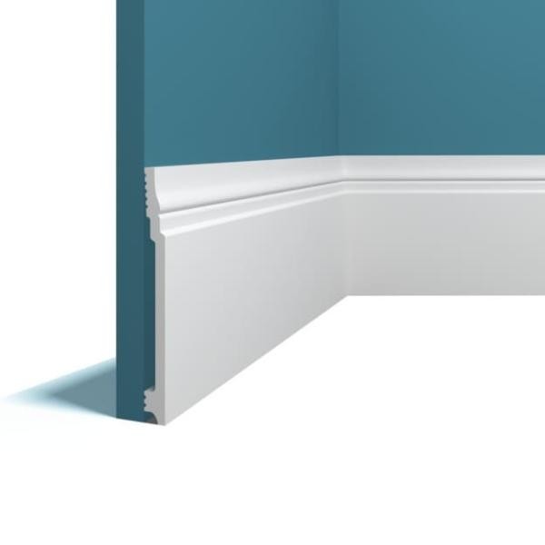 Плинтус напольный Перфект Плюс P117 белый ударопрочный полимер 130х12 2 м