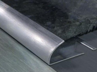 Стальной С-образный профиль 12 мм ПА-12 шлифованный 2.7 м