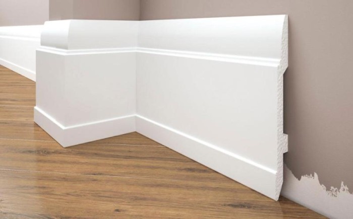 Напольный плинтус из полистирола 144х13 Cezar Elegance LPC-25 - 101 Белый 2,44 м