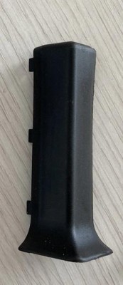 Металлический уголок наружний для плинтуса ПТ-60 М черный муар