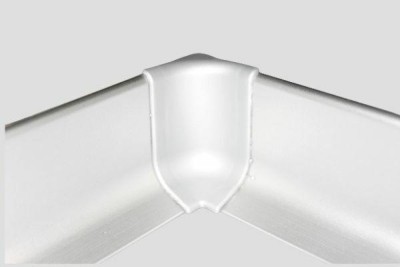 Комплект уголков внутренних (2 шт.) для алюминиевого напольного плинтуса Effector Q63 ПВХ серебро