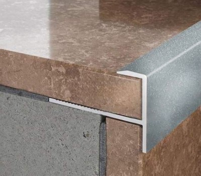 F-образный профиль гибкий из алюминия 10 мм ПФ-10-38 светло-серый муар 2.7 м